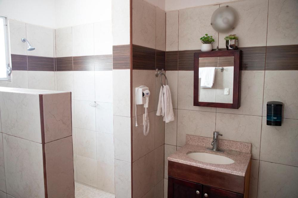 Departamento Centrico, Perfectamente Ubicado, Dos Habitaciones カンクン エクステリア 写真